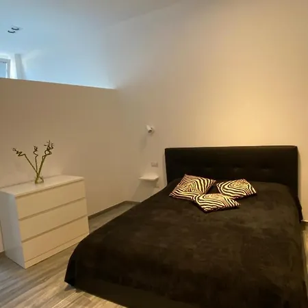 Loft San Vitale דירה